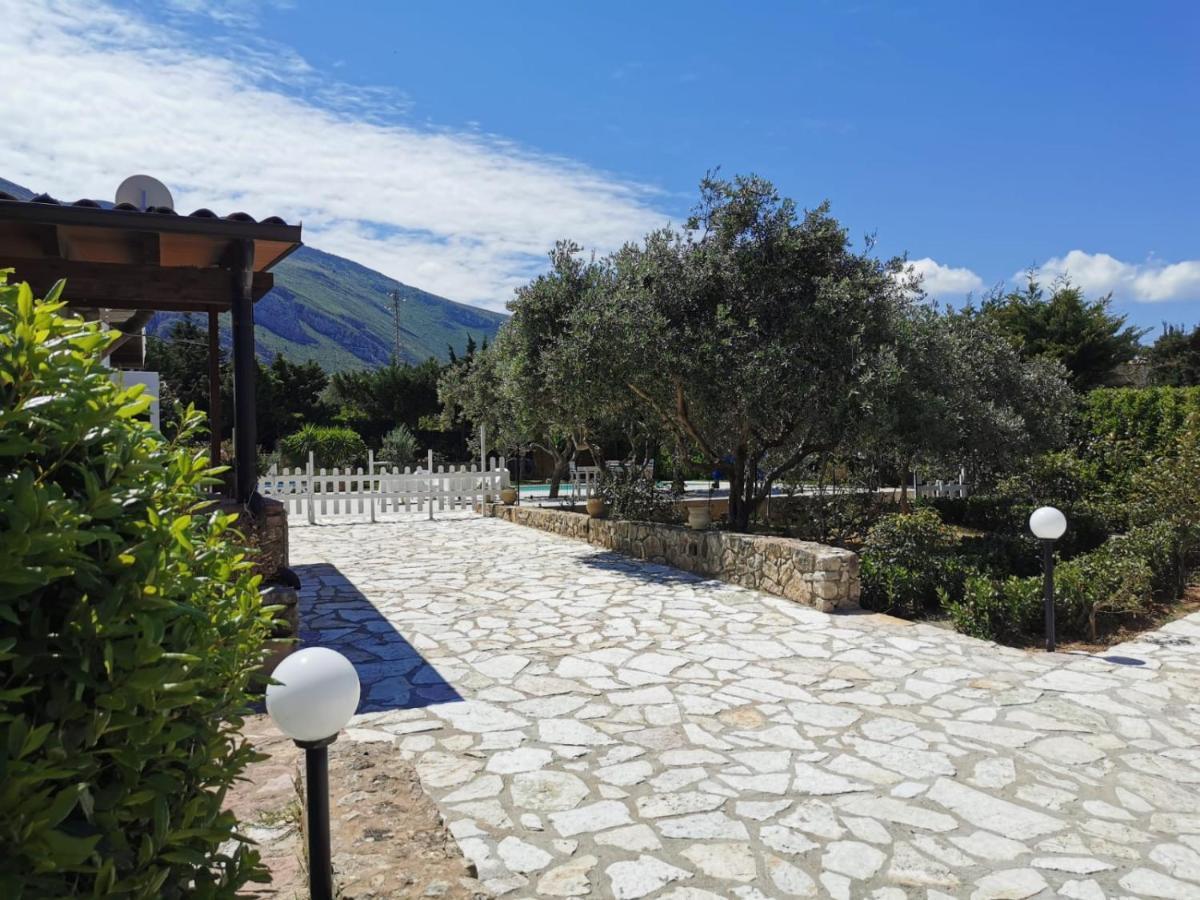 Villa Hibiscus Castellammare del Golfo Exterior photo